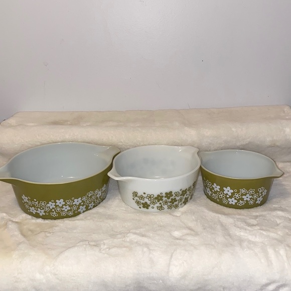 - Vintage Pyrex Spring Blossom Crazy Daisy Green White Floral Bowls - Picture 16 of 16